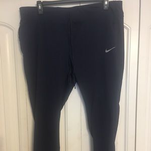 Nike Plus Size Leggings